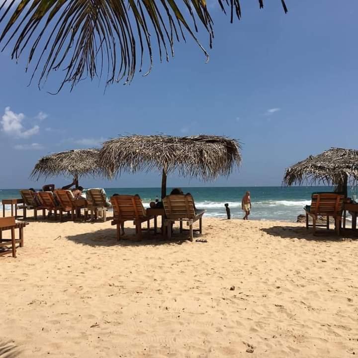 Deshan Homestay & Restaurant Tangalle Zewnętrze zdjęcie