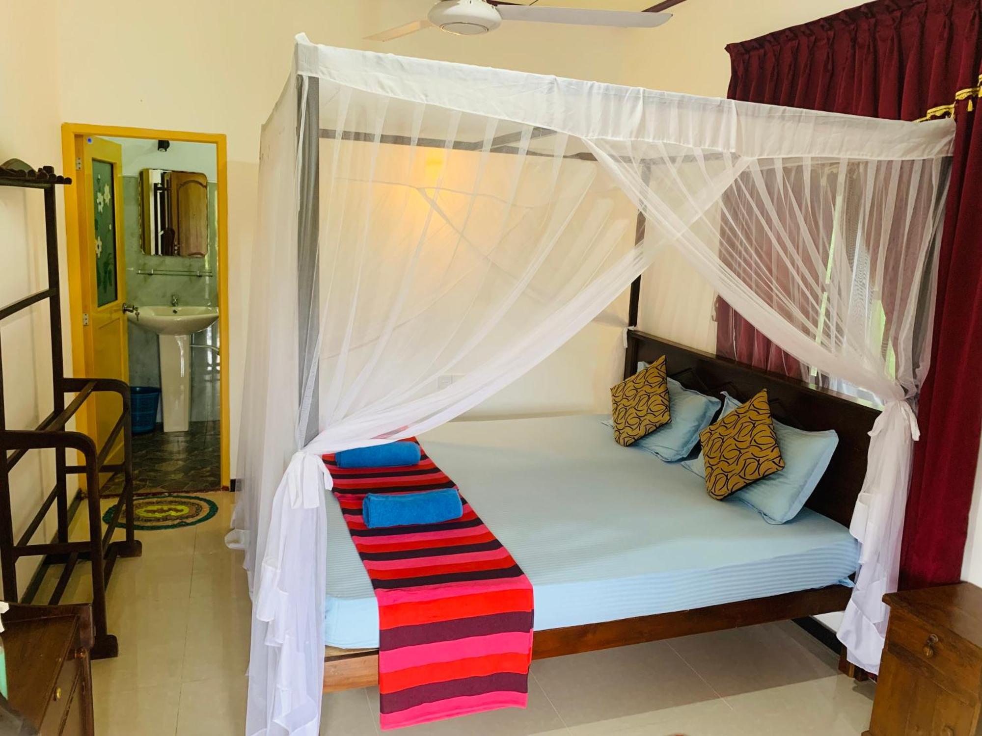 Deshan Homestay & Restaurant Tangalle Zewnętrze zdjęcie