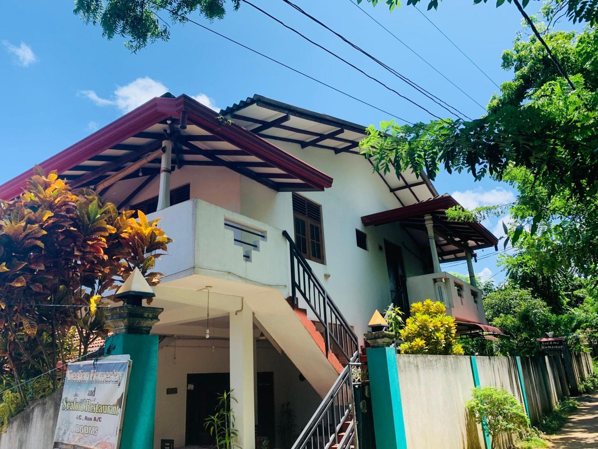 Deshan Homestay & Restaurant Tangalle Zewnętrze zdjęcie