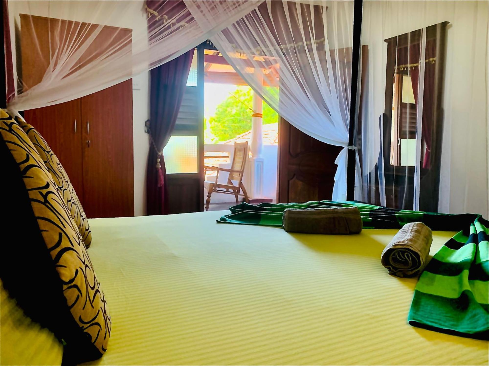Deshan Homestay & Restaurant Tangalle Zewnętrze zdjęcie